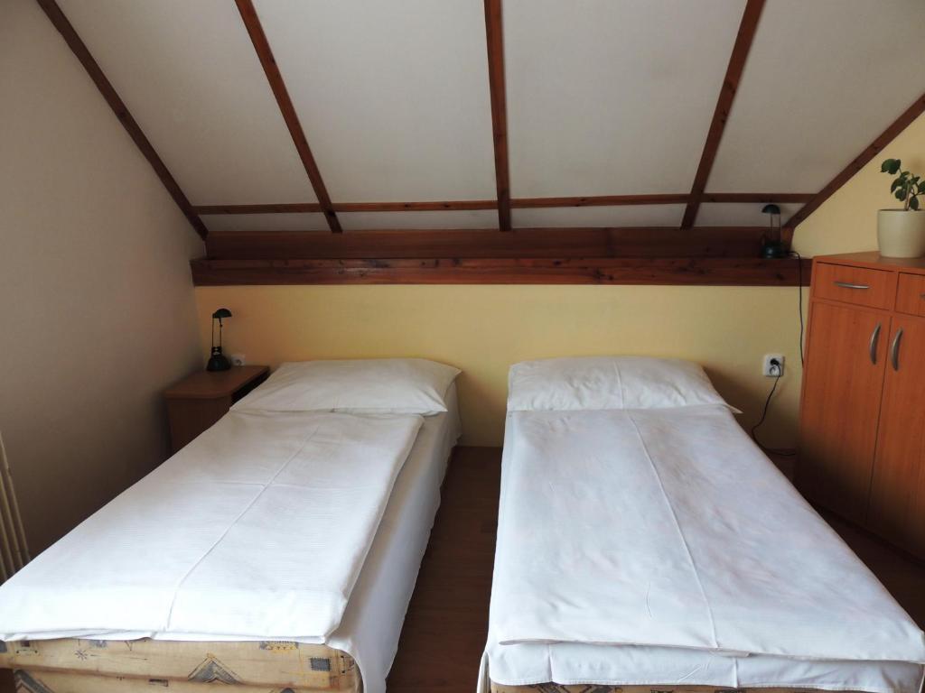 Penzion Pohoda Beroun Beroun  Zimmer foto